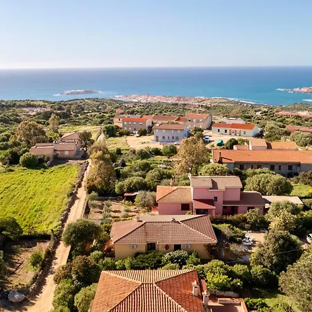 House 6 Beds Surrounded By Greenery Between Badesi And Isola Rossa