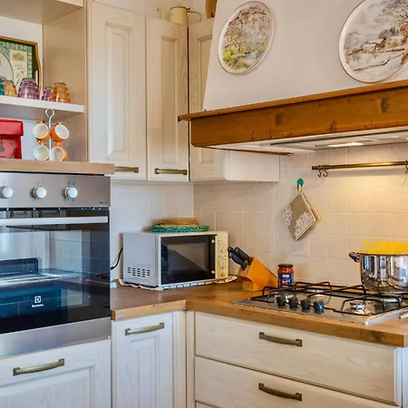 公寓 House 6 Beds Surrounded By Greenery Between Badesi And Isola Rossa *