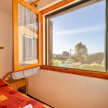 公寓 House 6 Beds Surrounded By Greenery Between Badesi And Isola Rossa