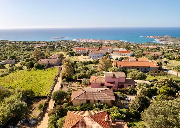House 6 Beds Surrounded By Greenery Between Badesi And Isola Rossa