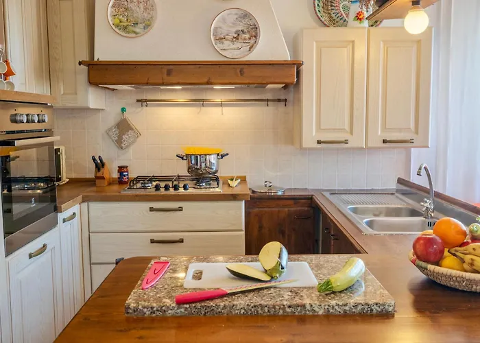 House 6 Beds Surrounded By Greenery Between Badesi And Isola Rossa Apartman Trinità dʼAgultu