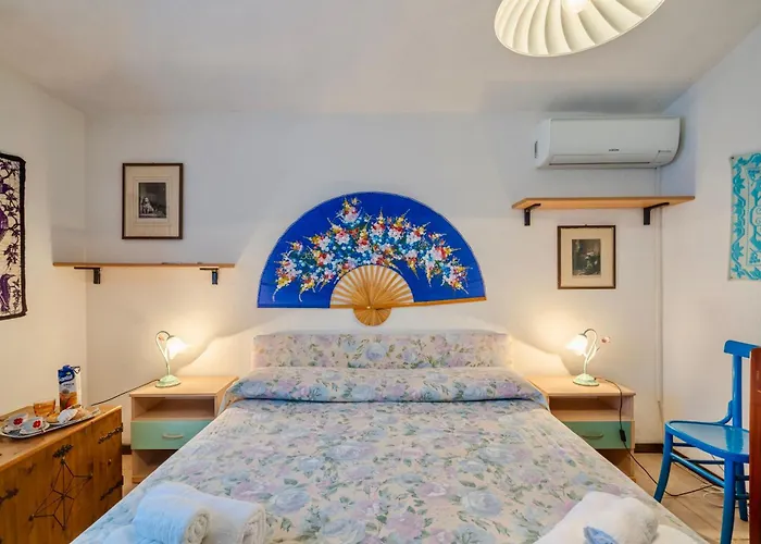 House 6 Beds Surrounded By Greenery Between Badesi And Isola Rossa Apartament *